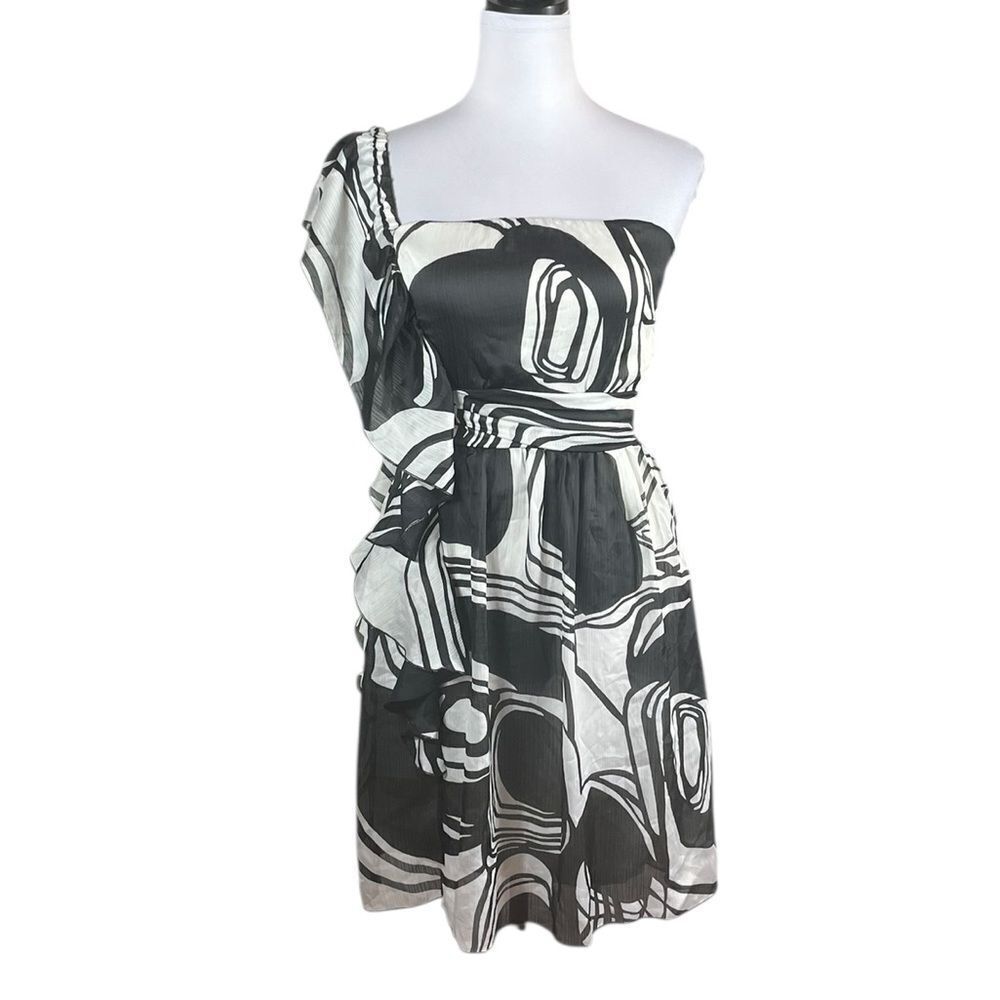 Bisou Bisou Monochrome One Shoulder Dress, Size 6, NWT‎